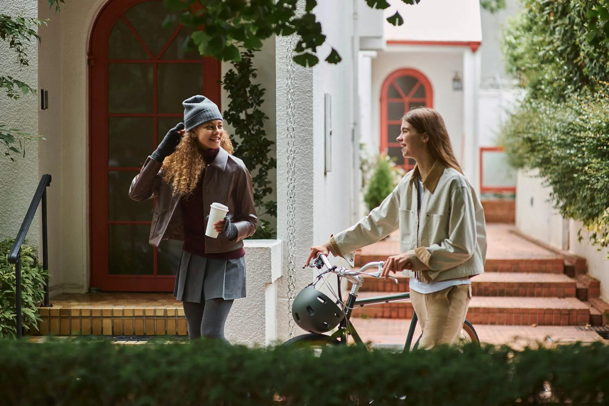 UNIQLO LifeWear Thu/Đông 2025 và hành trình tái hiện giá trị kinh điển