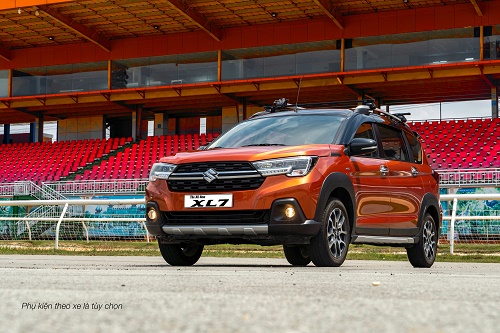 Suzuki XL7 phiên bản mới: Chiến binh thách thức mọi địa hình