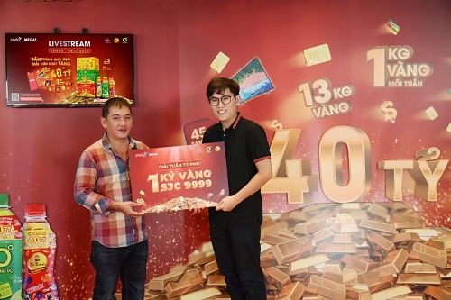 Mega1 tìm ra chủ nhân thứ 5 trúng 1kg vàng, hàng loạt chủ tạp hoá gia nhập cuộc đua “săn thùng”