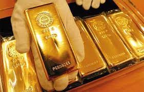 Giá vàng hôm nay 29-5: Mạnh mẽ vượt qua mốc 1.900 USD/ounce