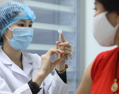 Ban Dân vận Trung ương đề xuất tiêm vaccine dịch vụ