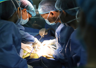Lần đầu tiên Việt Nam ghép gan cho một em bé bị ung thư gan