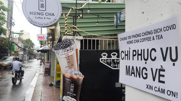 TP.HCM cho phép mở lại dịch vụ ăn uống, chỉ bán mang đi