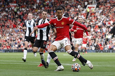 Toàn cảnh: Màn trình diễn siêu hạng của Ronaldo trong trận 