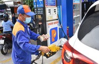 Giá xăng tiếp tục tăng, tiến sát mức 25.000 đồng/lít, cao nhất 7 năm qua