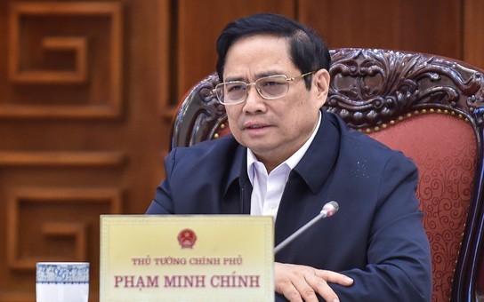 Thủ tướng: Thần tốc tiêm vắc-xin, nghiên cứu tiêm cho trẻ em từ 5 tuổi