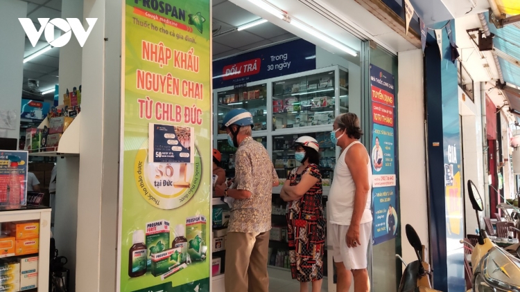 Sở Y tế TP.HCM đề xuất mua thuốc Molnupiravir cấp miễn phí cho F0 điều trị tại nhà