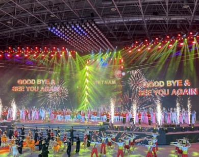 Bế mạc SEA Games 31: 