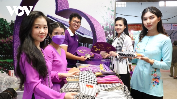 Lượt khách du lịch ở Cần Thơ trong 6 tháng đầu năm tăng 55% so cùng kỳ