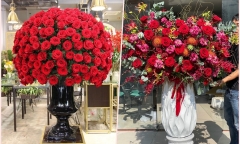 Cận cảnh những bó hoa 20/10 giá hàng chục triệu đồng