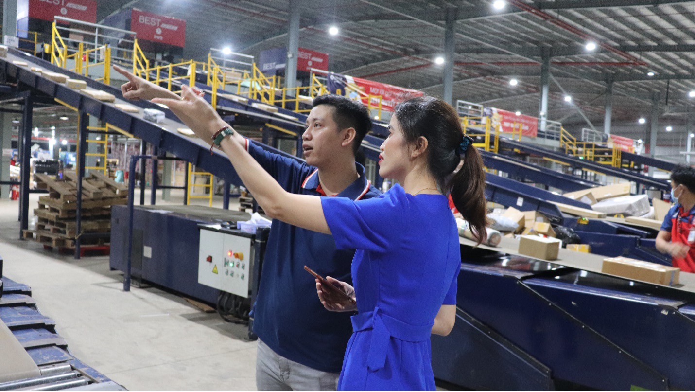 Mẹ bỉm bán online tiết kiệm chục triệu nhờ hậu mãi khủng từ BEST Express