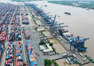 Không thua DN ngoại, nhưng logistics Việt Nam phải làm thuê trên sân nhà?