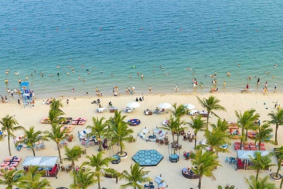 Khách sạn ở Hạ Long thu phí phát điện, du khách bức xúc