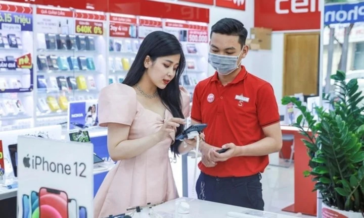 Điện thoại thông minh, ô tô nhập khẩu, xì gà không được giảm thuế VAT